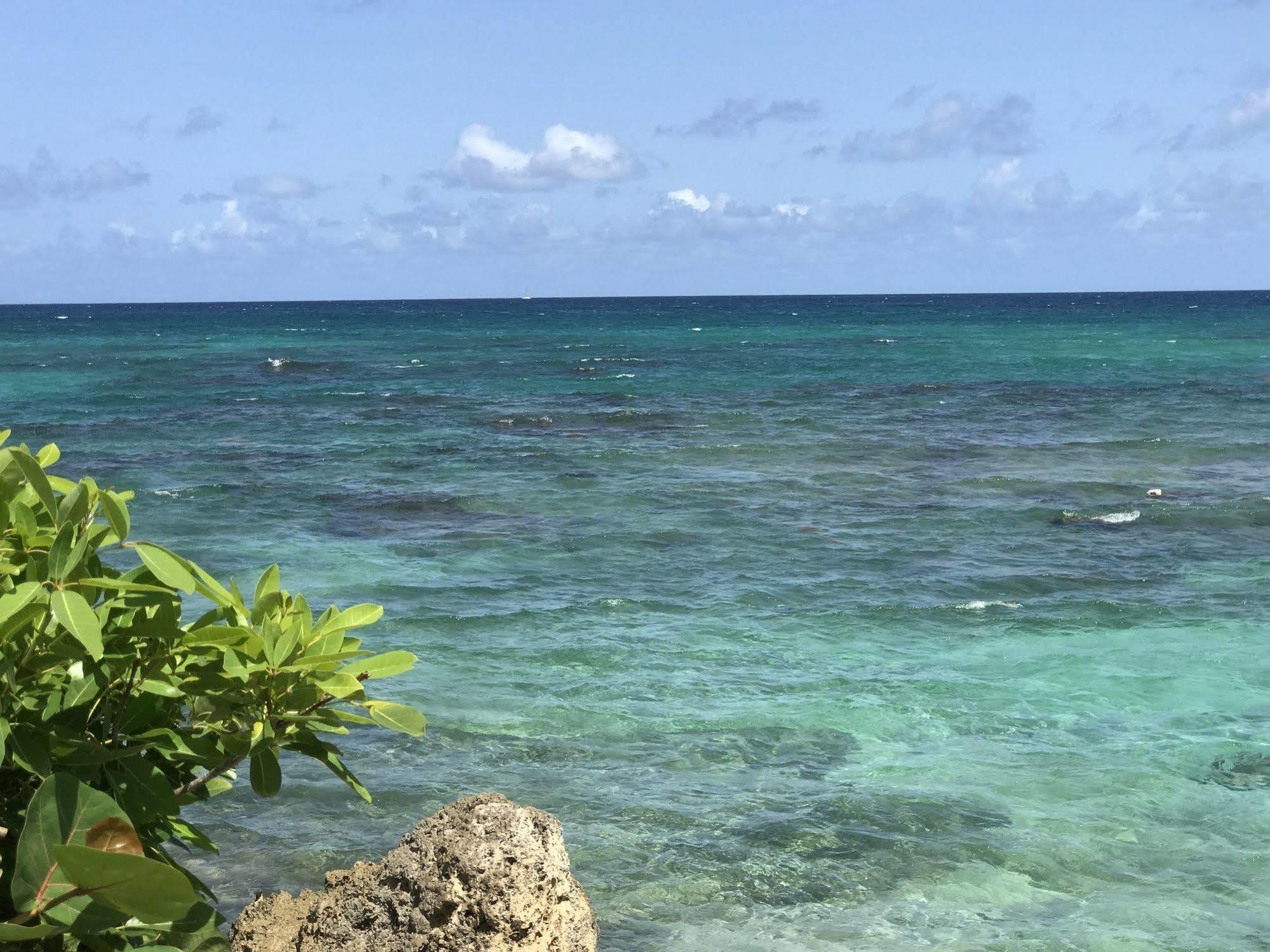 Ti.Maanga Vue Mer Pieds Dans L'Eau Saint-Francois  Bagian luar foto